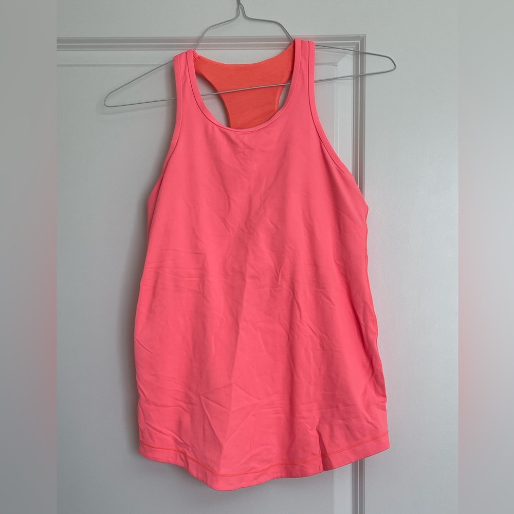 Lululemon top